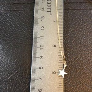 Small star necklace
